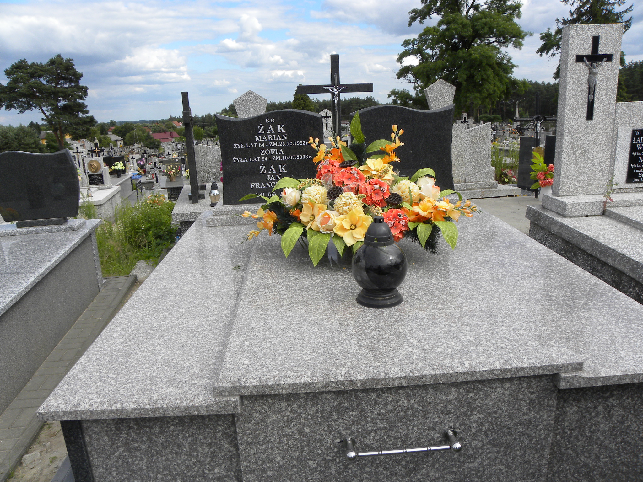 Grób Marian Żak