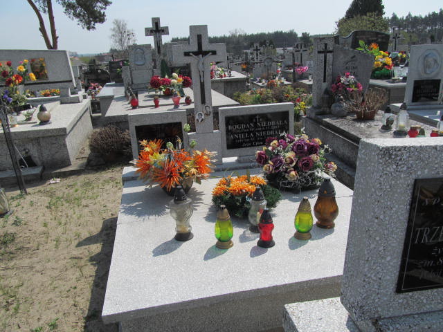 Grób Bogdan Niedbała