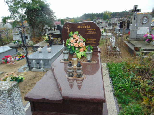 Grób Wincenty Mudzik