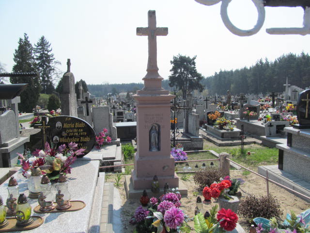 Grób Marianna Biało