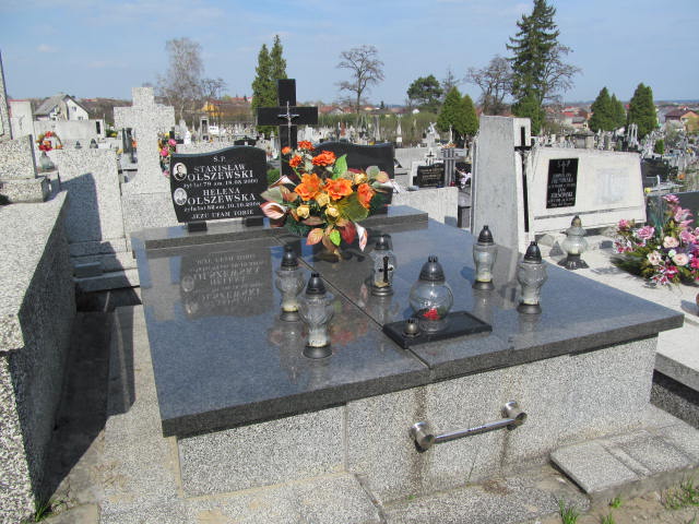 Grób Stanisław Olszewski